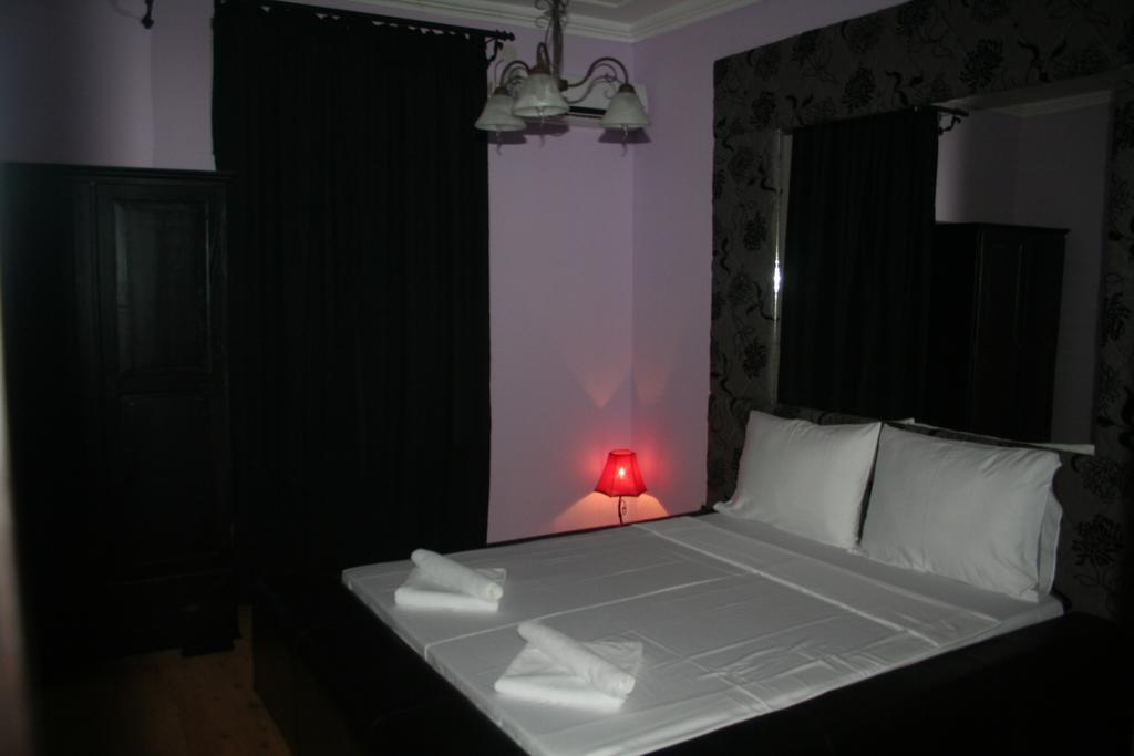 Vila Hedonija Hotel Belgrade Room photo